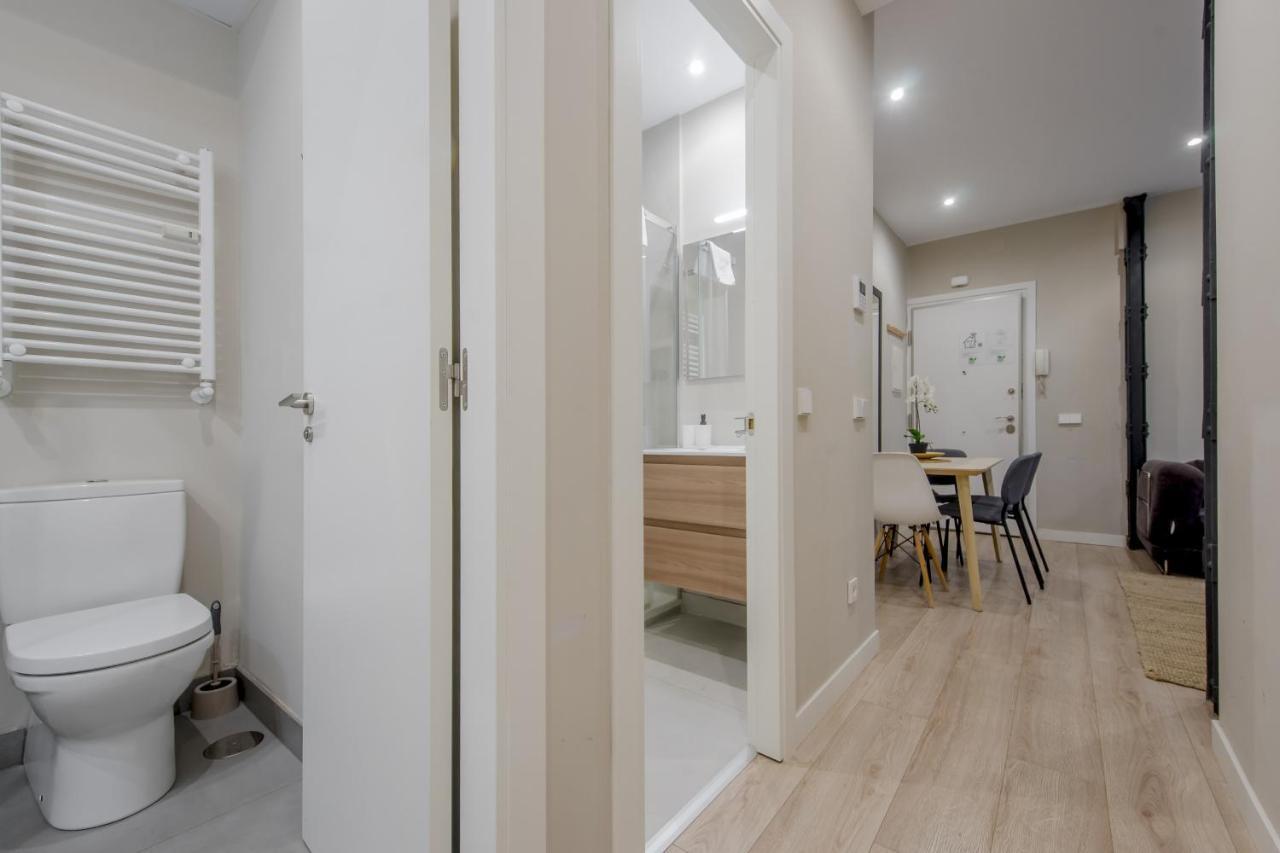 Acogedor Apt 3 Habitaciones Y Terraza En El Centro Madryt Zewnętrze zdjęcie