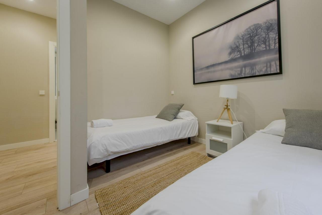 Acogedor Apt 3 Habitaciones Y Terraza En El Centro Madryt Zewnętrze zdjęcie