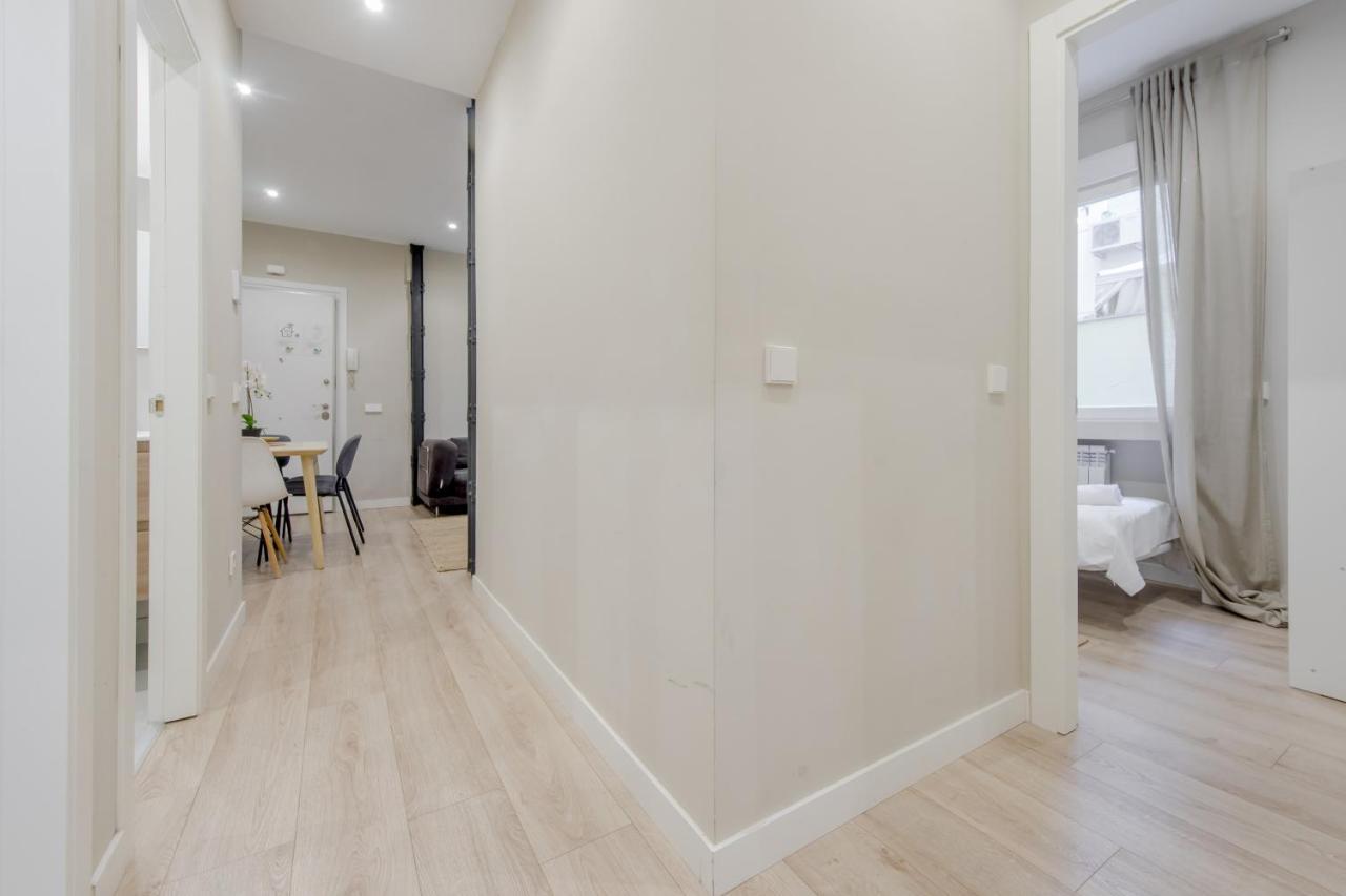 Acogedor Apt 3 Habitaciones Y Terraza En El Centro Madryt Zewnętrze zdjęcie
