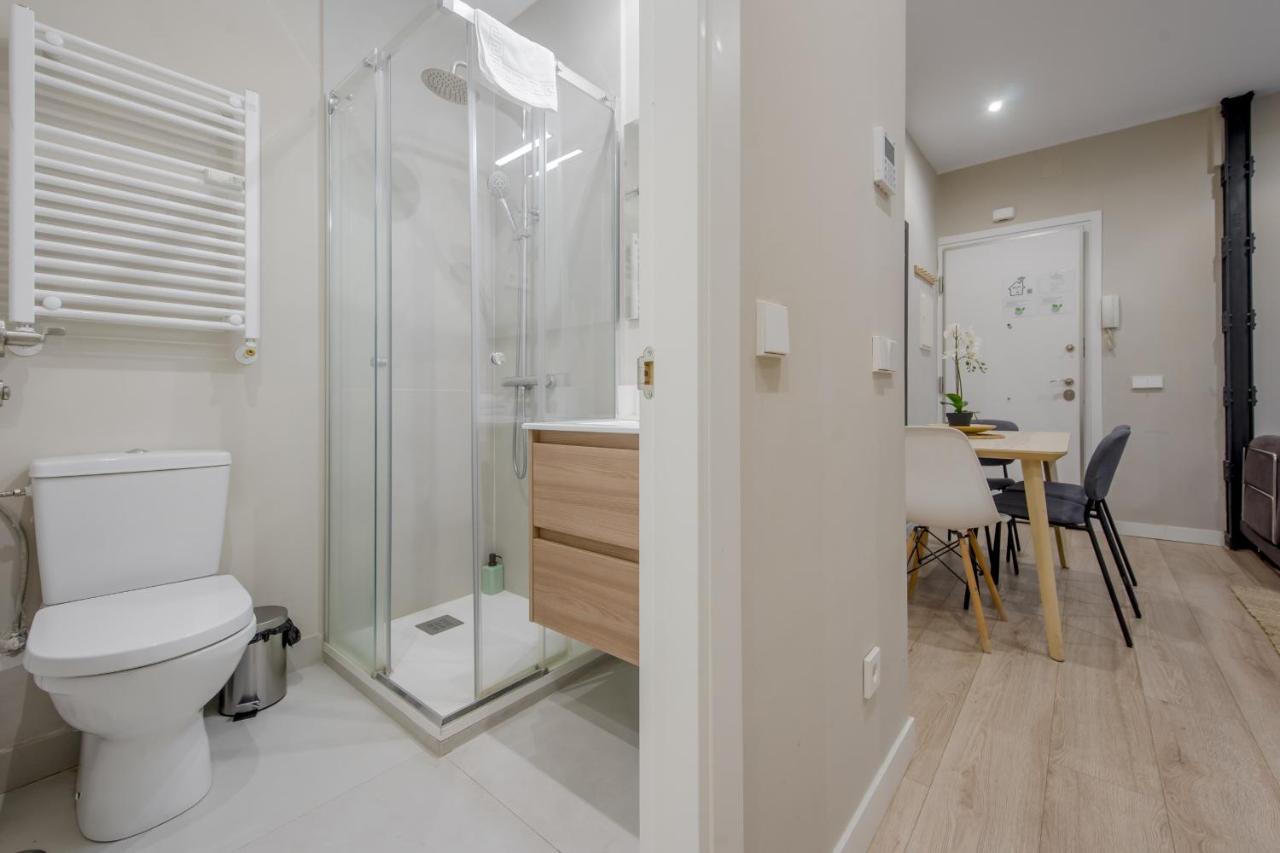 Acogedor Apt 3 Habitaciones Y Terraza En El Centro Madryt Zewnętrze zdjęcie