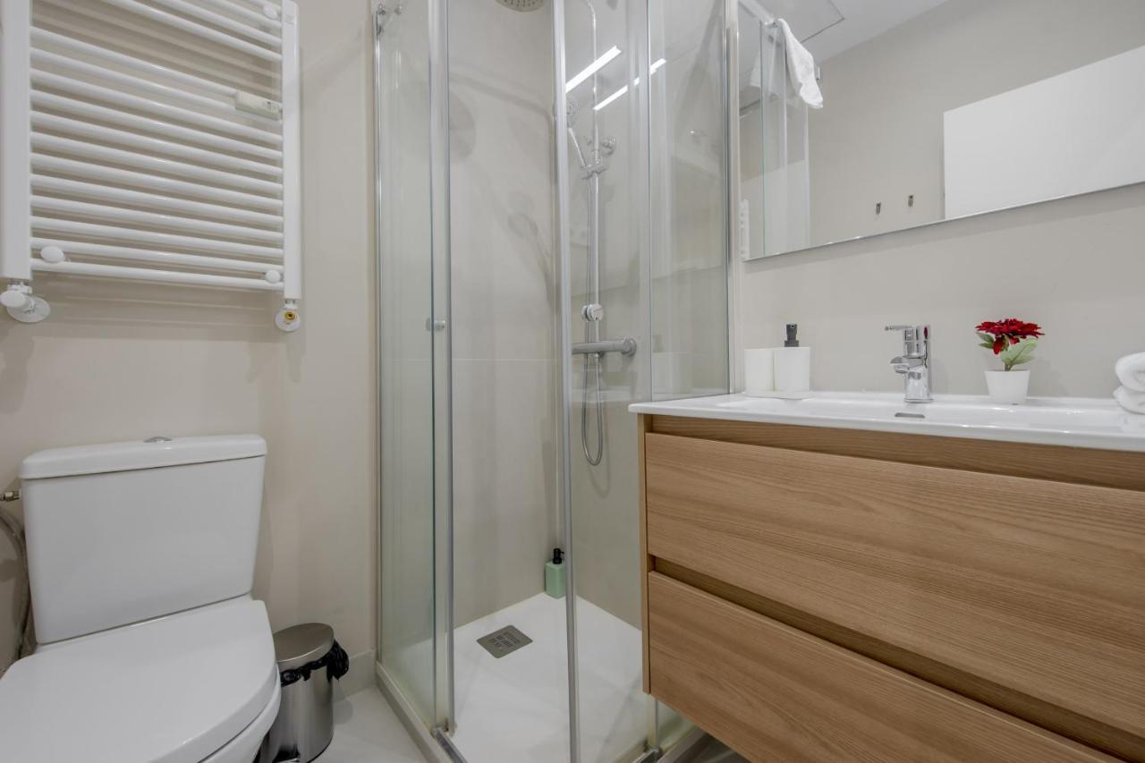 Acogedor Apt 3 Habitaciones Y Terraza En El Centro Madryt Zewnętrze zdjęcie